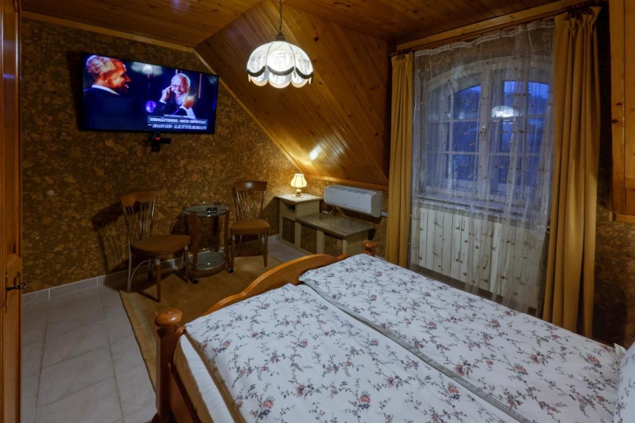 Виллы Boutique Hotel Club-Austria Буштени-20